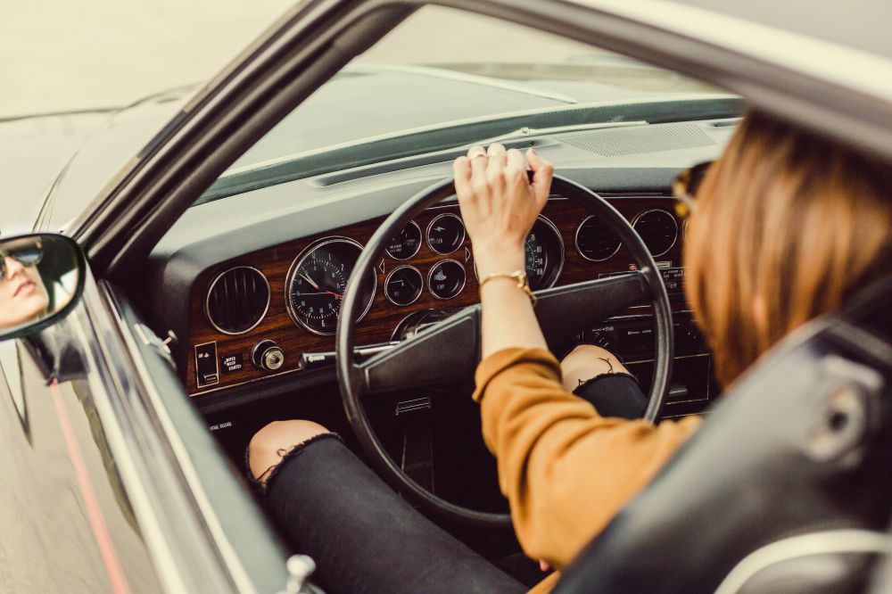 Finansiera körkort – smarta lösningar för att ta dig bakom ratten